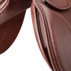 SADDLERY BRANDS INTL Bates Caprilli Close Contact+ Forward Flap Saddle- English Saddles