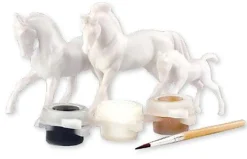 REEVES INTERNATIONAL Breyer® Horse Family Paint & Play-Kids Gifts|Breyer Horses