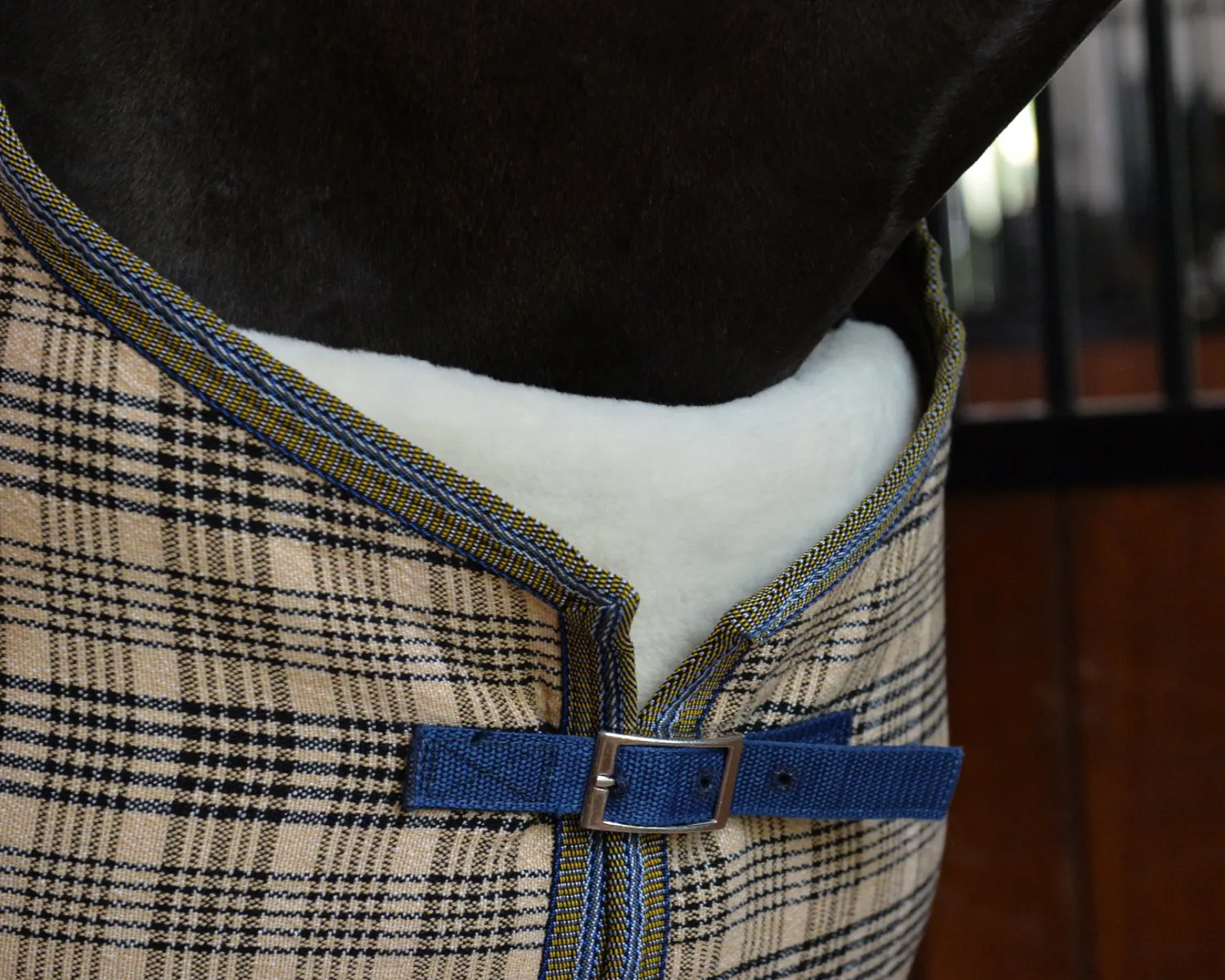 EQUIFIT ® BlanketBib- Blanket Wash & Accessories