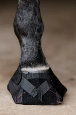 MACKINNON Hoof Wraps™ Bandage- Therapy|Hoof & Hock Boots