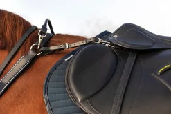 HORSEWARE ® Rambo® Micklem® Three-Point Breastplate- Martingales & Breastplates