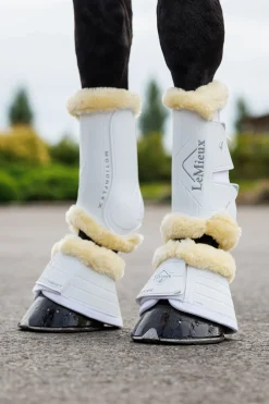 HORSE HEALTH TRADE LeMieux® Motionflex Overreach Boots with Simuwool- Bell Boots|Bell Boots