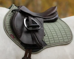 HORSE HEALTH TRADE LeMieux® Suede Close Contact Saddle Pad- Close Contact Saddle Pads