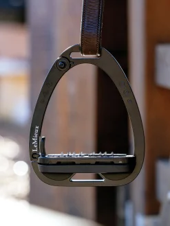 HORSE HEALTH TRADE Lemieux® Vector Balance Stirrups- Stirrup Irons